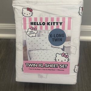 Hello Kitty Twin XL Sheet Set - Pink and White